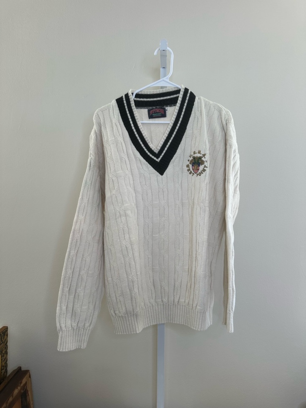 vintage 100% cotton west point sweater in size xl
